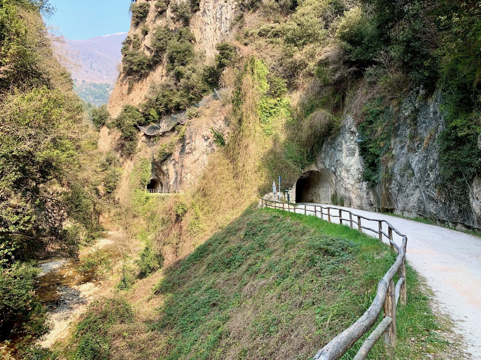 La Valle Delle Cartiere A Toscolano Maderno Sul Lago Di Garda