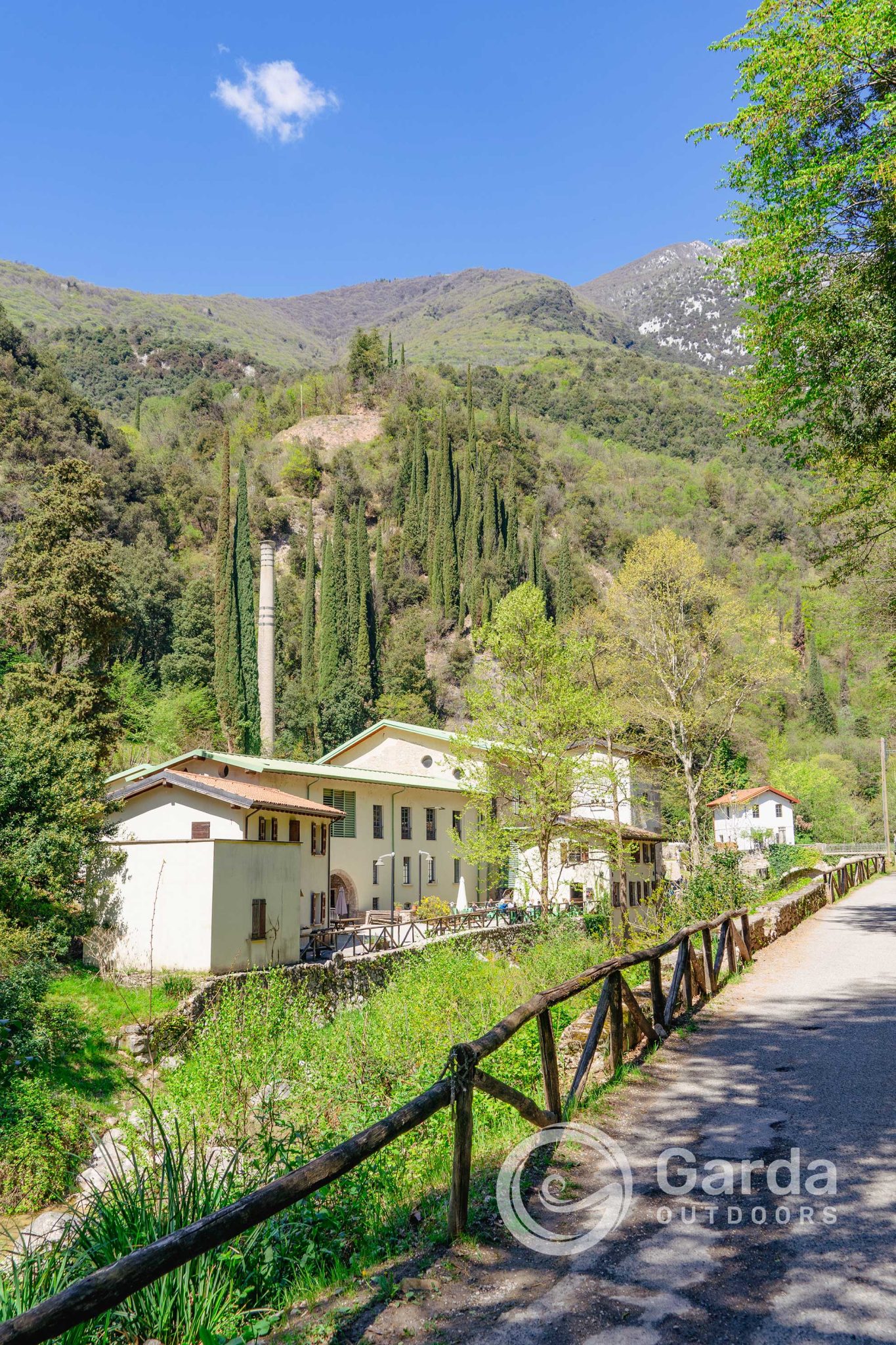 La Valle Delle Cartiere A Toscolano Maderno Sul Lago Di Garda