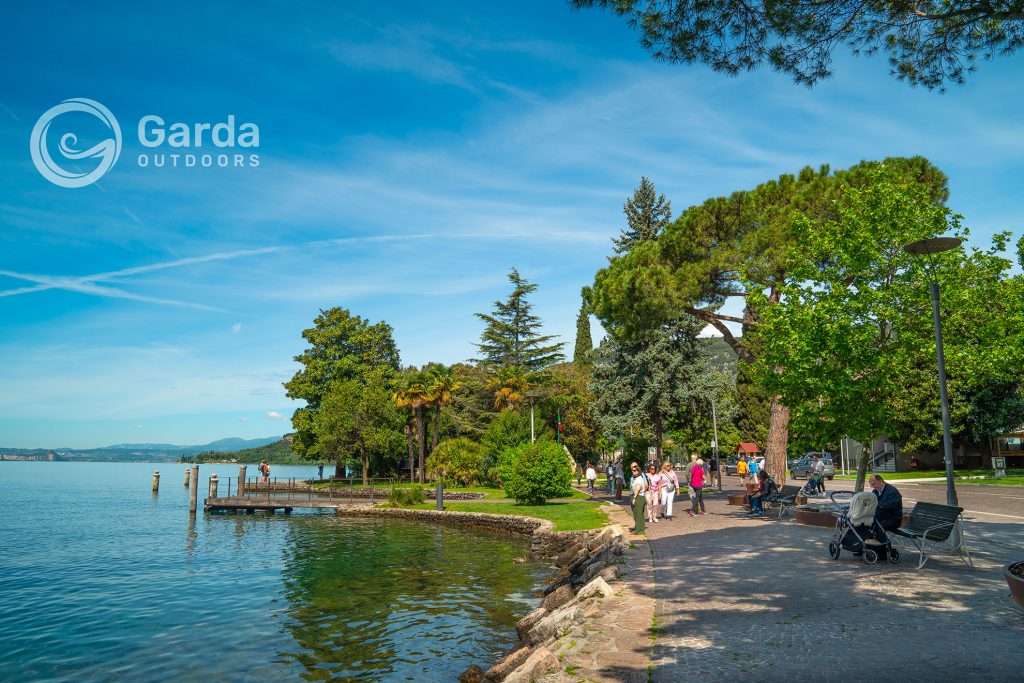 Garda on lake garda