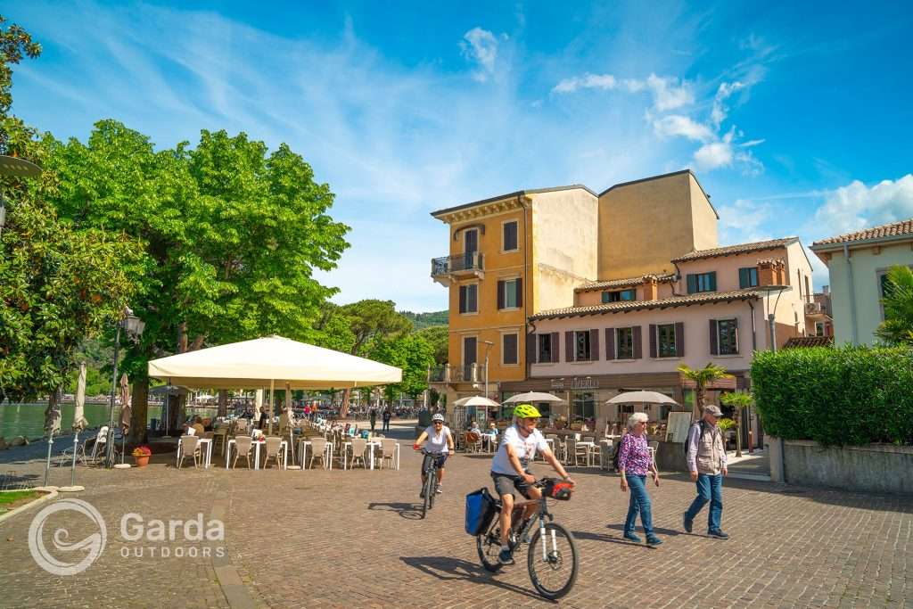 Garda on lake garda