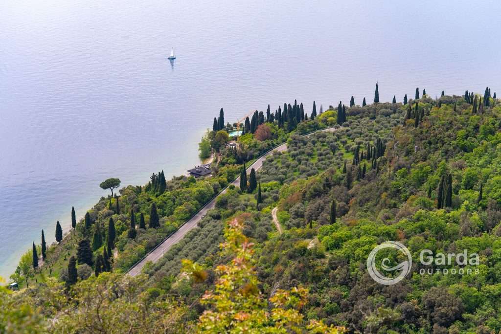 trekking lake garda italy